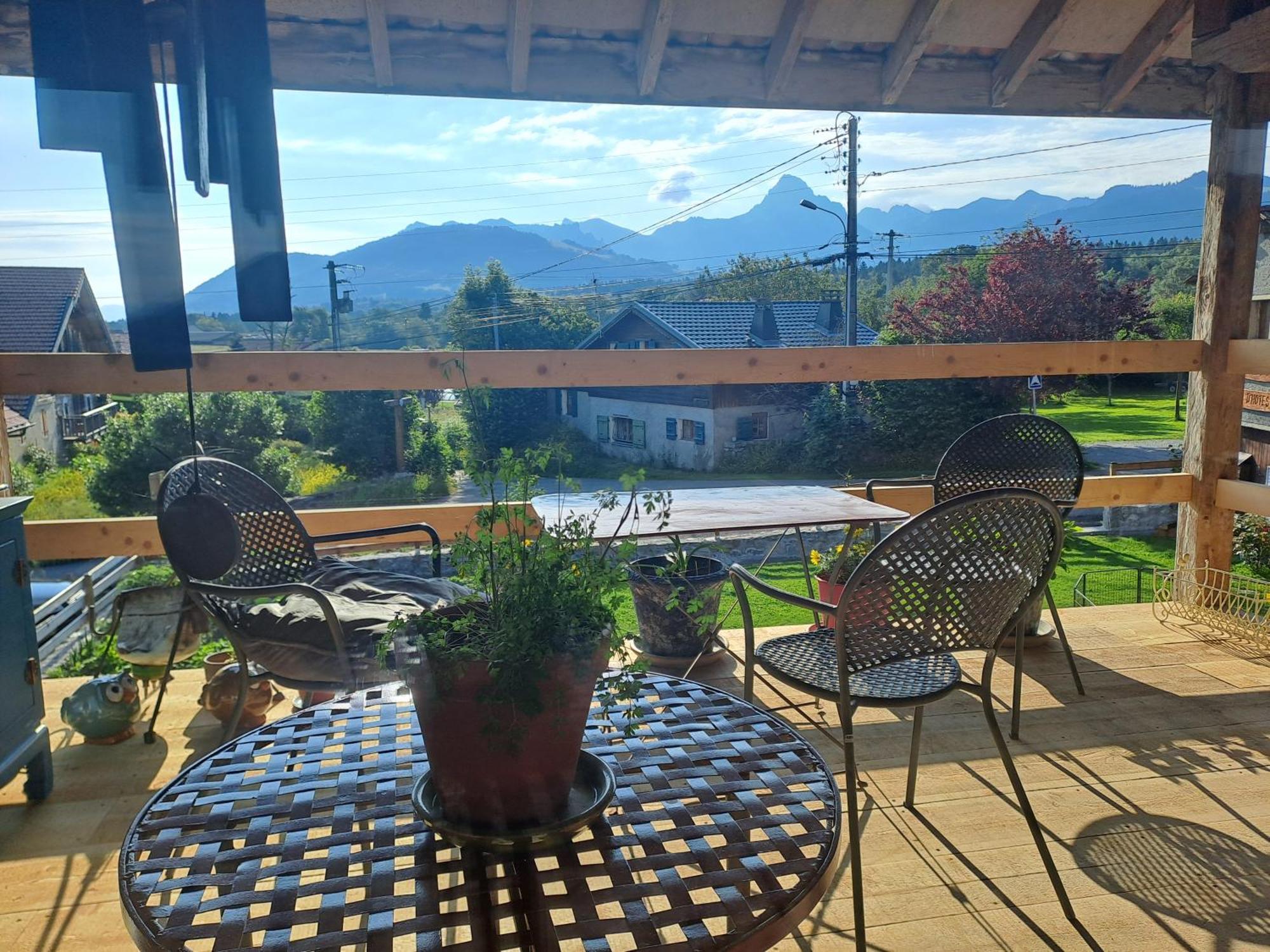 Maison D'Hotes Des Bassins D'Oche Saint-Paul-en-Chablais Esterno foto