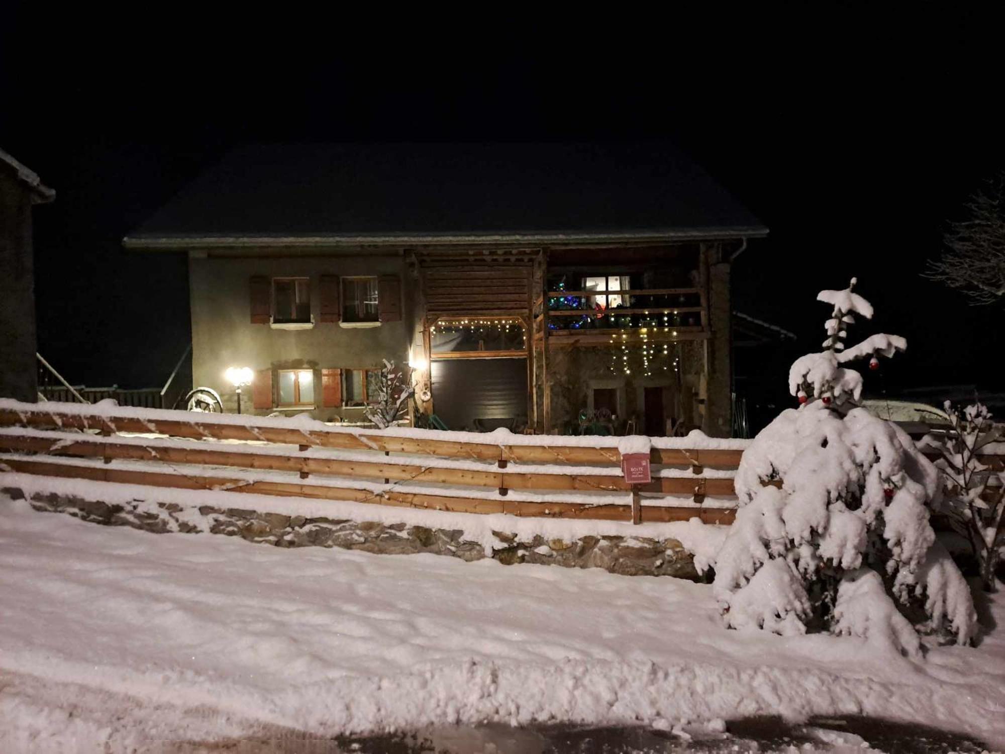 Maison D'Hotes Des Bassins D'Oche Saint-Paul-en-Chablais Esterno foto